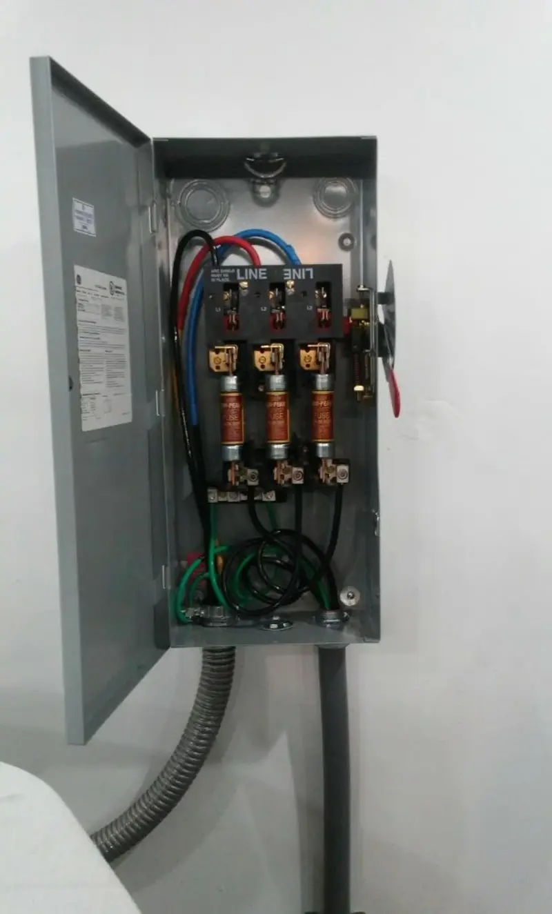 Three-phase disconnect switch installed for Electrical Wiring & Rewiring in Orting